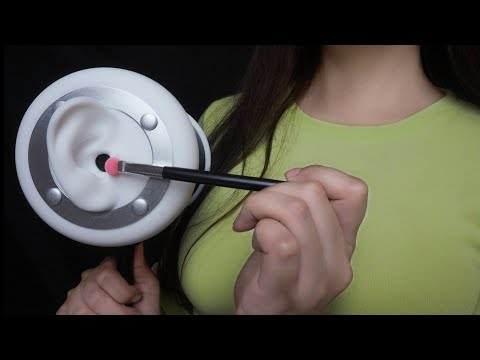 ASMR Ear Brushing & Trigger Words♡