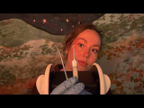 ASMR | Intense Ear Picking - Friendly Soft Chatter, Ear To Ear