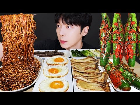 ASMR MUKBANG | 직접 만든 짜파게티, 소고기 & 파김치, 오이고추 김치 먹방 | KIMCHI RECIPE KOREAN HOME FOOD