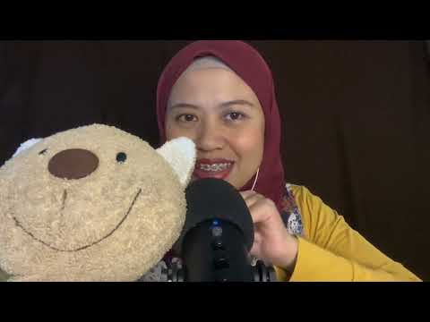 ASMR - Your Friend Wakes You Up to Play 'Guess the Sound' at the Sleepover | Lofi Roleplay