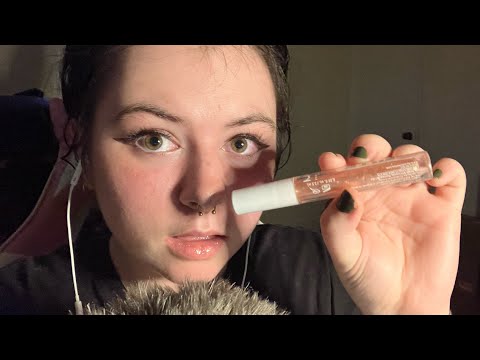 asmr lipgloss application