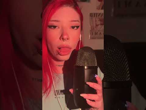 spit painting wet mouthsounds & visuals  ASMR SHORT video! #spitpainting #egirl #gamergirl