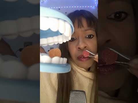 ASMR DOCES NO DENTE #short #shorts #shortvideo #shortsvideo