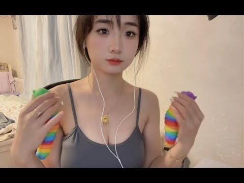ASMR🎧｜Rainbow toy caterpillar trigger sound！Playing with Slime