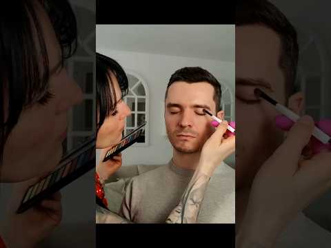 (Invisible) make up application