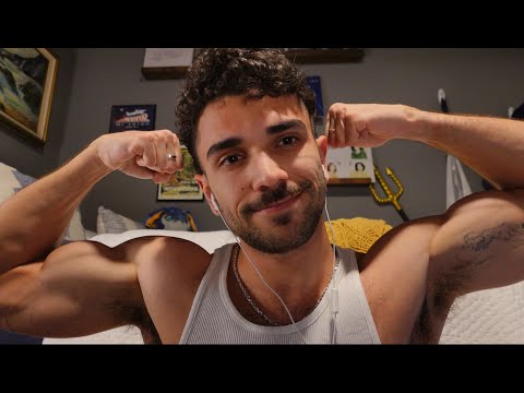 ASMR Tapping on Books, Comics and Rambling