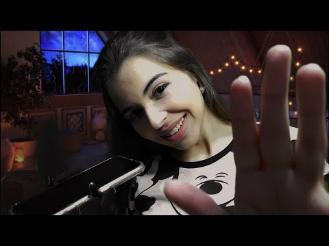 ASMR AMIGA CUIDANDO DE VOCÊ EM UM DIA CHUVOSO | Personal Attention