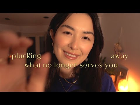 ASMR Reiki | Plucking away energy that no longer serves you (w/ rainsounds)