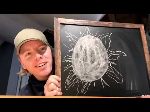 ASMR Chalkboard Drawing￼ - 1 Minute ASMR