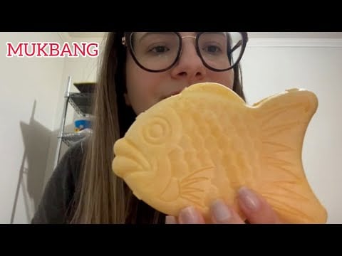 COMENDO COMIDAS DA LOJINHA JAPONESA (Não sei se esse vídeo é um ASMR) #mukbang
