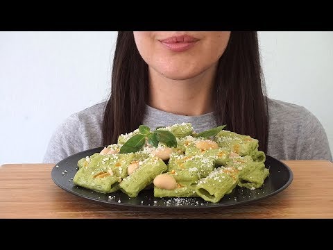 ASMR Eating Sounds: Creamy Pesto Pasta (No Talking)