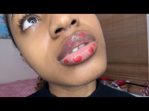 ASMR up-close Gum Chewing ✨ 