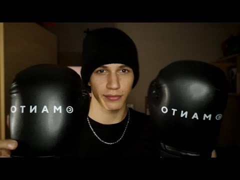What does Kickboxer have in his bag? ASMR
