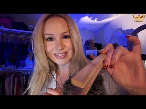 Plucking your face: fluffy mic tingles & wooden chopsticks | Tingle Master ASMR