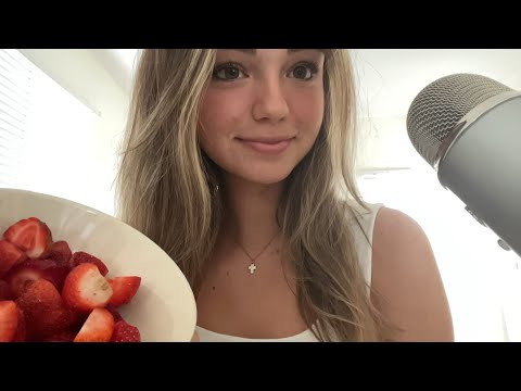 asmr eating strawberries with inaudible!