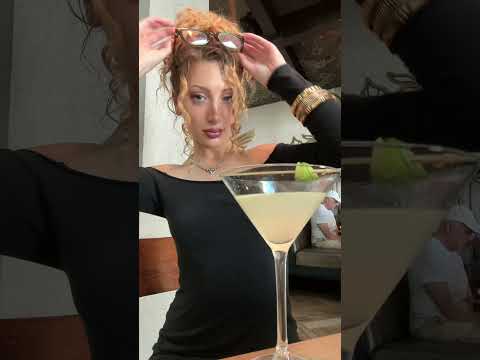 asmr at a restaurant #asmr #publicasmr #relax #glasstapping #lofiasmr