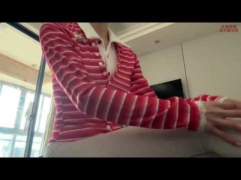 Long nails scratching leggings ASMR