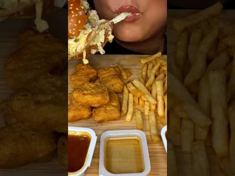 Double Big Mac #shorts #asmr #foodie #mcdonalds