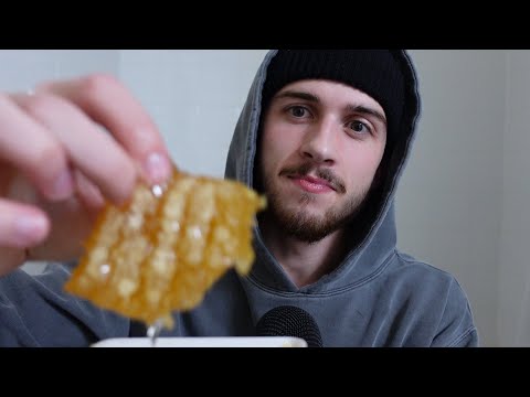 Pure Raw Honeycomb Eating ASMR | Crunchy Sounds, Local Texas Honey & Relaxing Food ASMR
