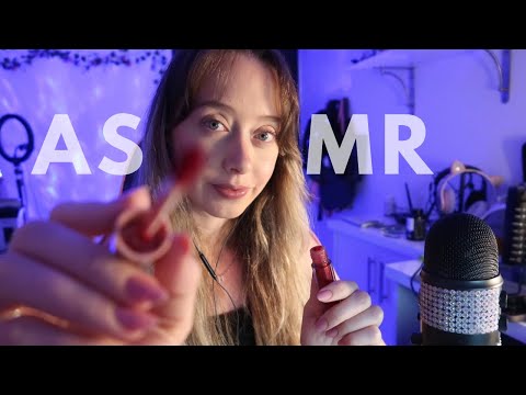 ASMR - EU VOU TE MAQUIAR DELICADAMENTE ATÉ VOCÊ DORMIR