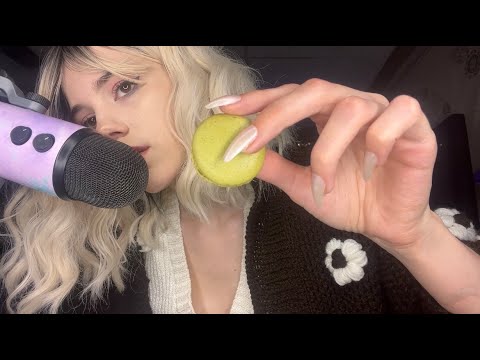 macaroon taste test / eating ASMR