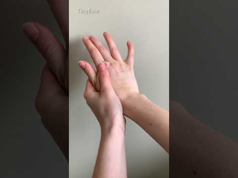 [ #asmr ] Applying hand cream + lofi tapping sounds