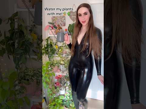 Water my Plants with me in Latex✨🪴🌵 #latex #plants #indoorplants #latexcatsuit #heels