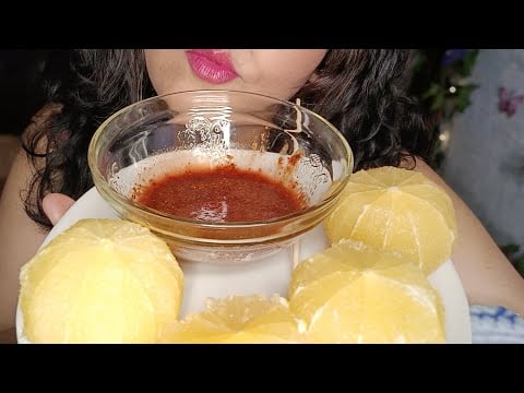 ASMR Comiendo Lima con tajin, valentina y chamoy