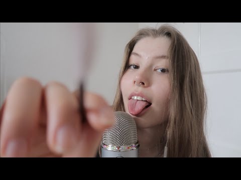 ASMR mouth sounds + touching your face (german/deutsch) | emily asmr