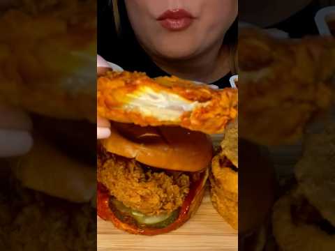 Popeyes Ghost Pepper Wings #shorts #asmr #fyp #popeyes