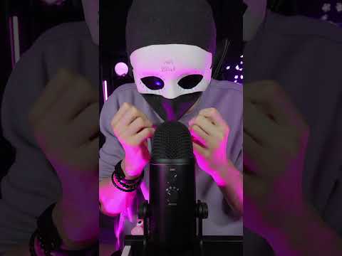 How Many Times Can You Spot Chungus [ASMR] #mrblind #relax #triggersforsleep #tingles