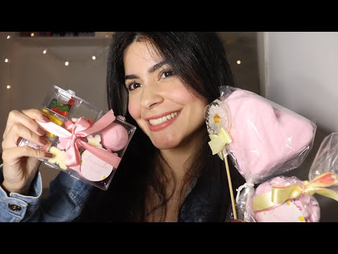 ASMR COMENDO DOCINHOS DE LEMBRANCINHA (bala; algodão doce e suspiro)