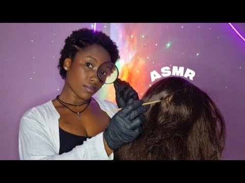 ASMR ROLEPLAY - TRICOLOGISTA EXAMINA SEU CABELO (Caseirinho com voz suave) 