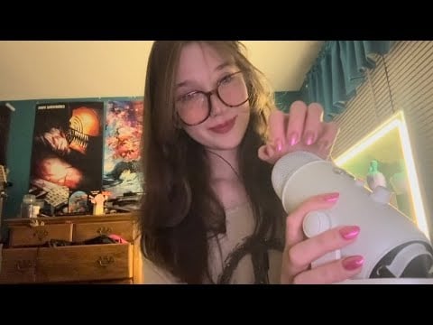 ASMR 12 minutes of pure mic scratching 