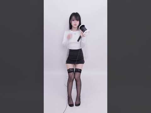 😍Wheezing oral sound licking ear playing tongue sound silk stockings｜晓美 ASMR #shorts #asmr