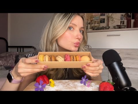 ASMR | eating french macarons 🇫🇷 (crunchy eating sounds) 