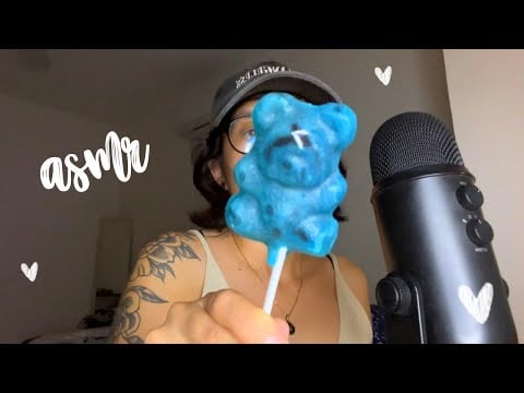 ASMR con paleta y compartiendo una serie
