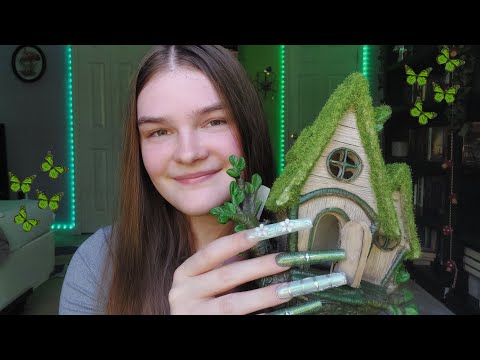 Fast Tapping on Green Triggers ASMR 💚