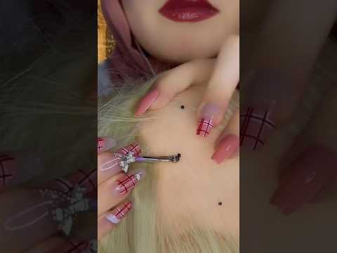 Pins Plucking (mouth sounds) #asmr #satisfying #visualtingle #asmrtriggers #shorts