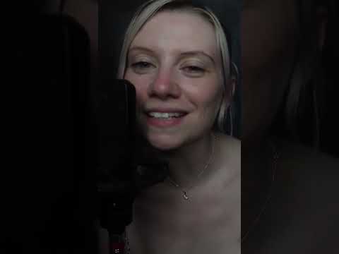 ASMR - Slow Paces In Ear Counting