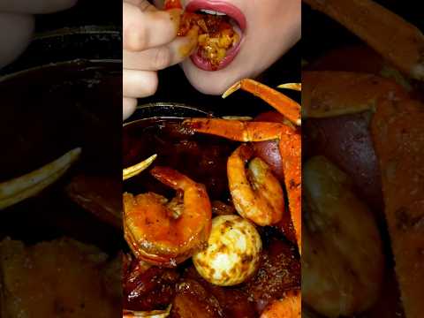 SPICY SEAFOOD BOIL #shorts #asmr #seafoodboil