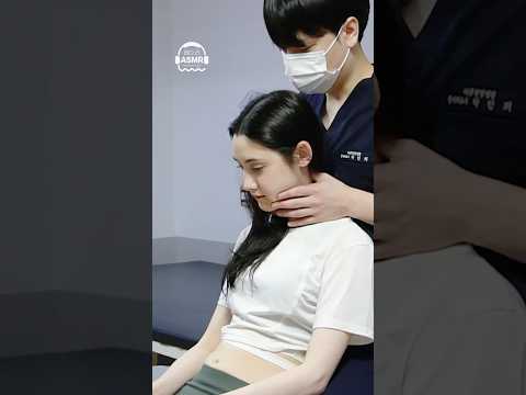 목에서 이런 소리가? 이탈리아에서 온 모델 줄리아 레전드 반응 뼈소리#88