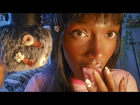 ASMR Intense mouth sounds💦 + random triggers 😴 💤 (spit painting, rain, mic scratching etc)