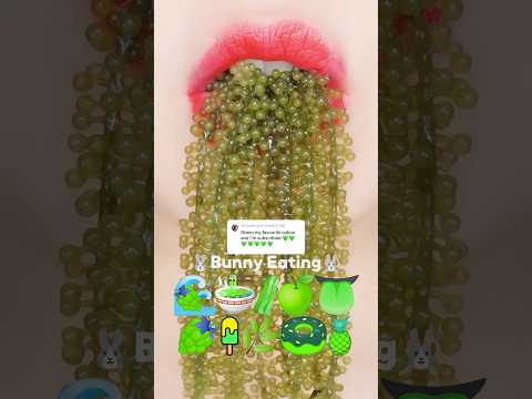 Green Emoji Food Eating Sounds (sped up) 초록색 이모지 입술 먹방 Asmr Mukbang