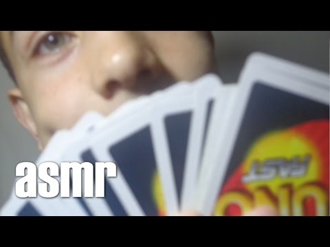 ASMR: JOGANDO UNO ~ Sons de boca, Cartas & Male Whisper | PORTUGUÊS - BRASIL