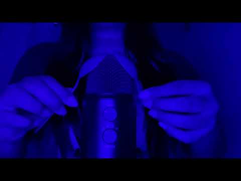 ASMR Plastic Spoons on the Mic 🥄 ~No Talking