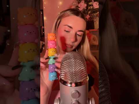ASMR this or that 🧸🧜🏻‍♀️  #asmrtriggers #asmrdrawing