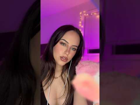 ASMR doing your makeup #asmr #asmrmakeup #asmrtriggers #relax #visualtingle
