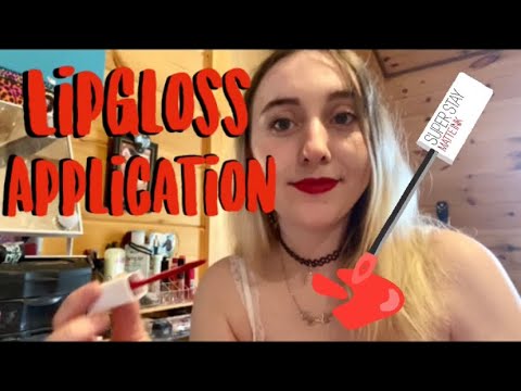 ASMR Lipgloss Application