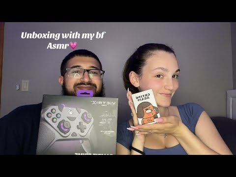 Asmr Unboxing with my boyfriend 💗(Xbox controller and blind box)